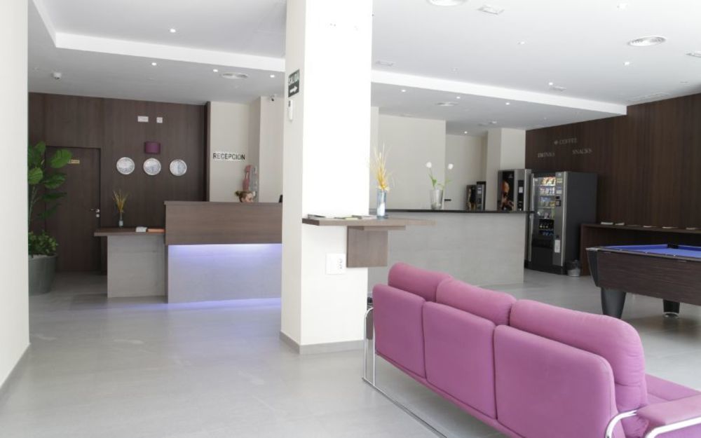 Hotel Olympia Universidades Valencia Exterior photo